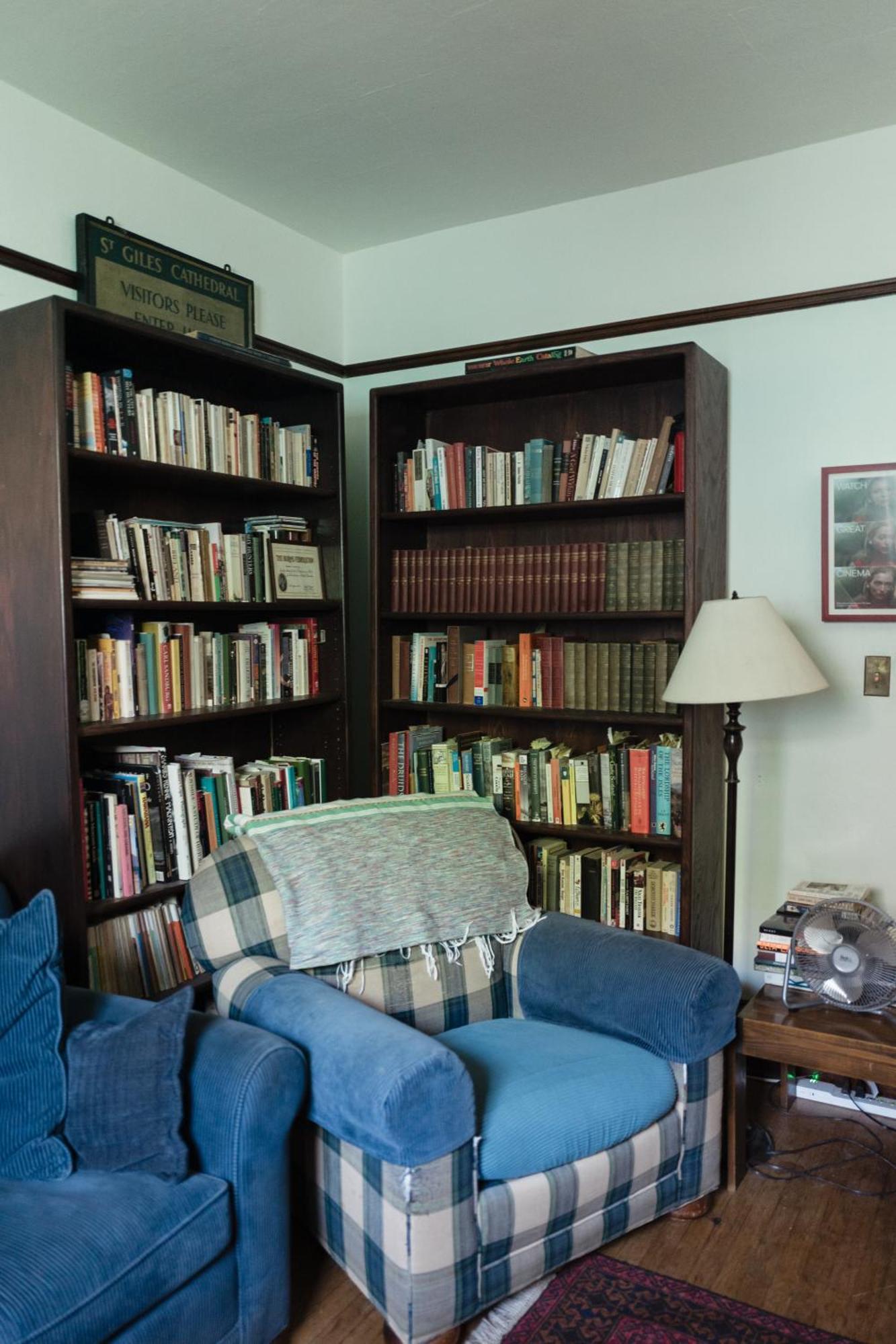 Southeast Portland Comfy & Eclectic Craftsman Home 外观 照片