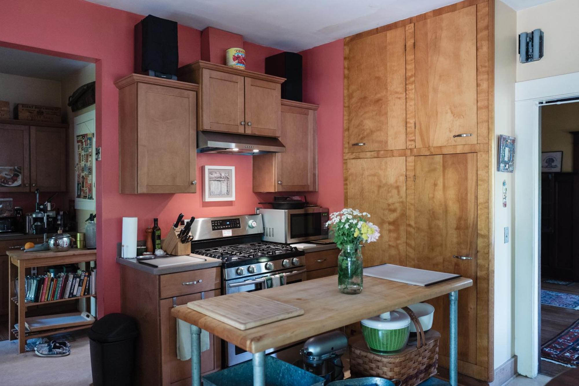 Southeast Portland Comfy & Eclectic Craftsman Home 外观 照片